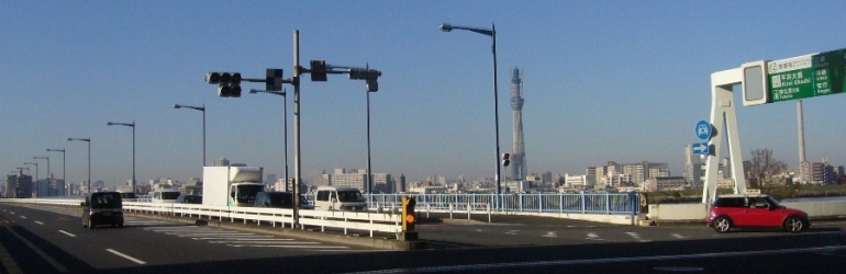 勴